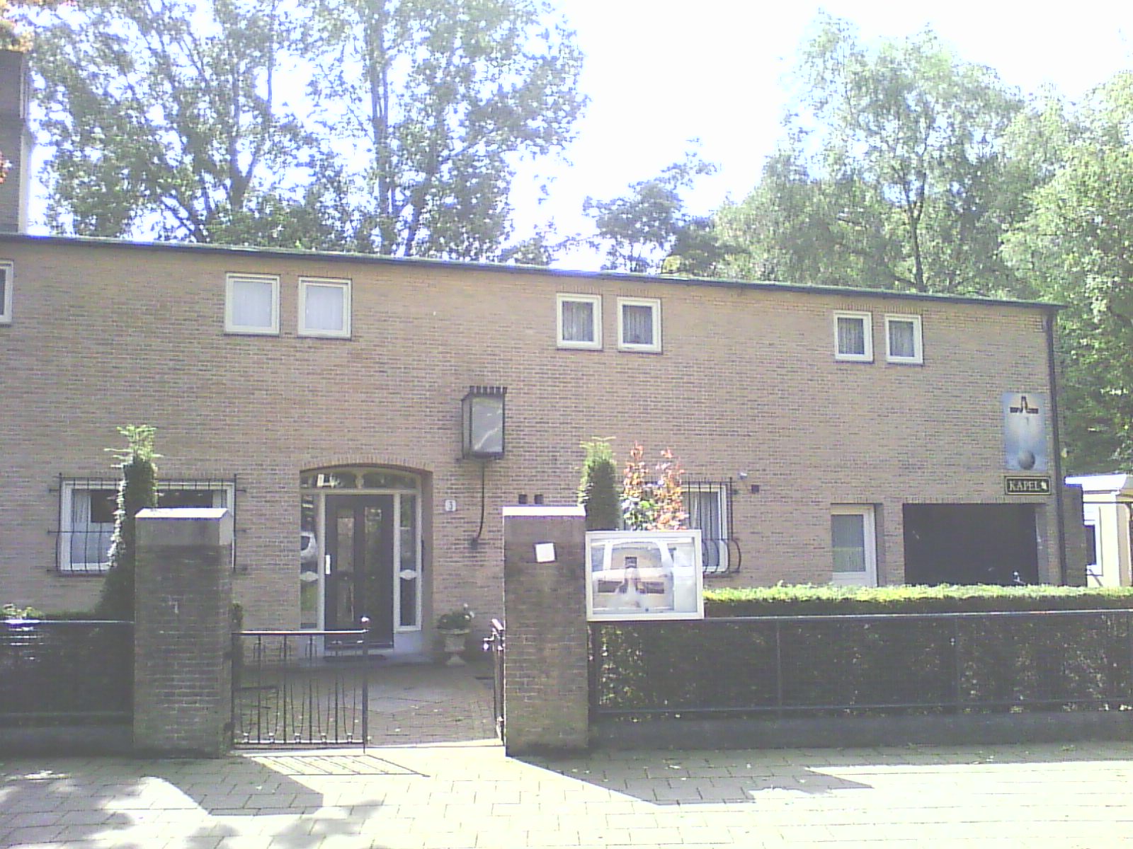 Nguyện đường Đức Mẹ Mọi Dân Tộc trên phố Diepenbrockstraat, Amsterdam, Hà Lan
