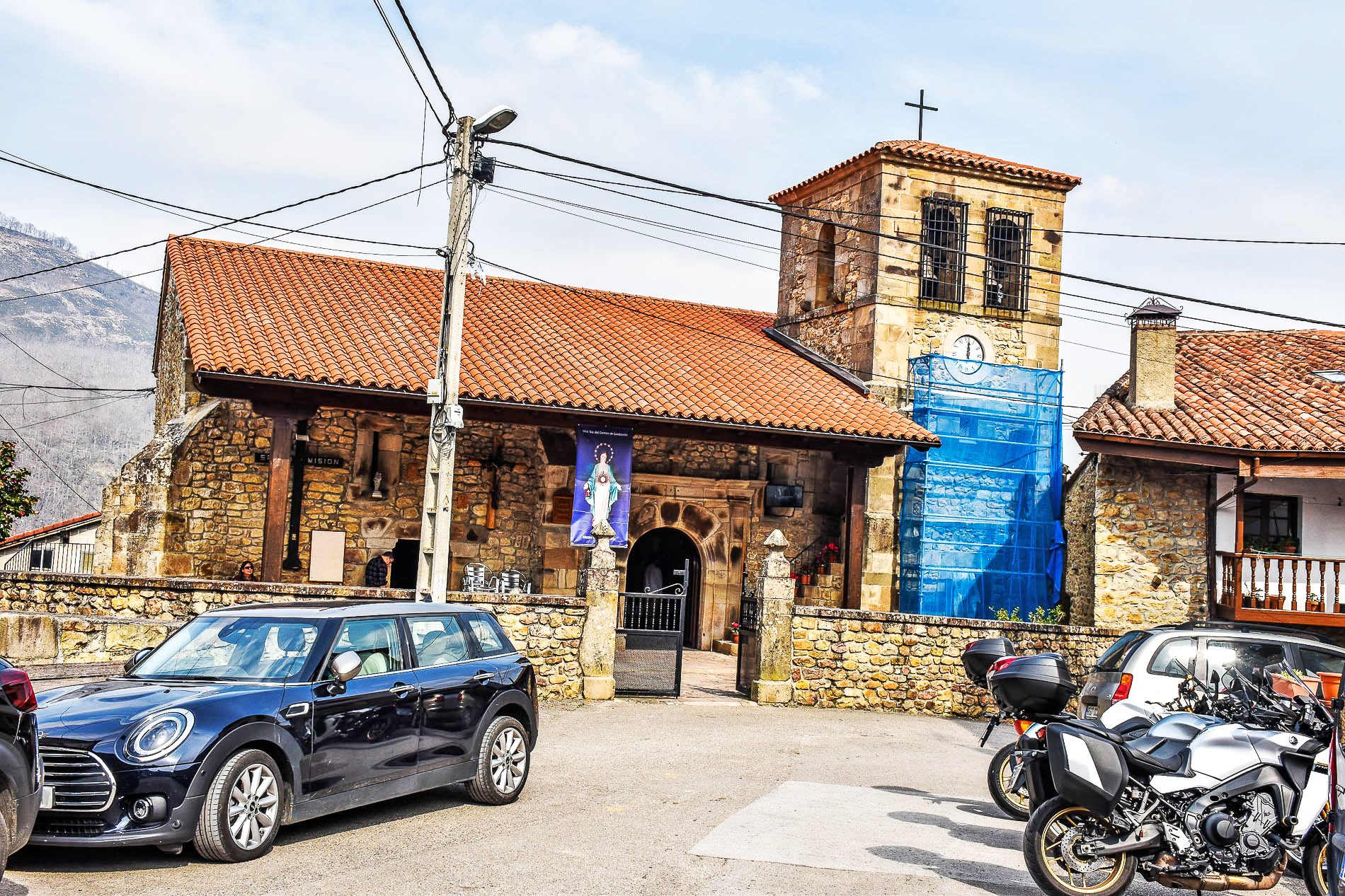 Nhà thờ Thánh Sebastian tại làng San Sebastián de Garabandal, Cantabria, Tây Ban Nha (ảnh năm 2024)